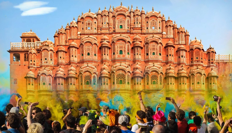 Holi Travel Places